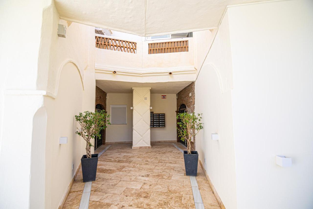Sunstay Seaside Flat I Puerto Marina Benalmadena Luaran gambar